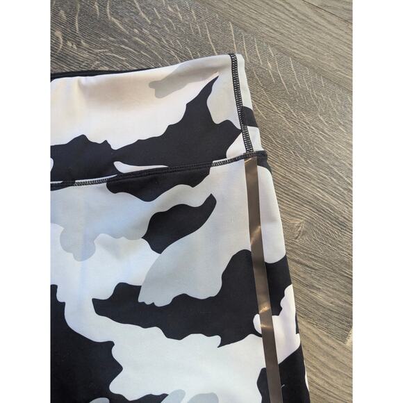 Noli Leggings SZ S Camo Black, Gray, Beige w/ Reflective Stripe - Picture 4 of 4